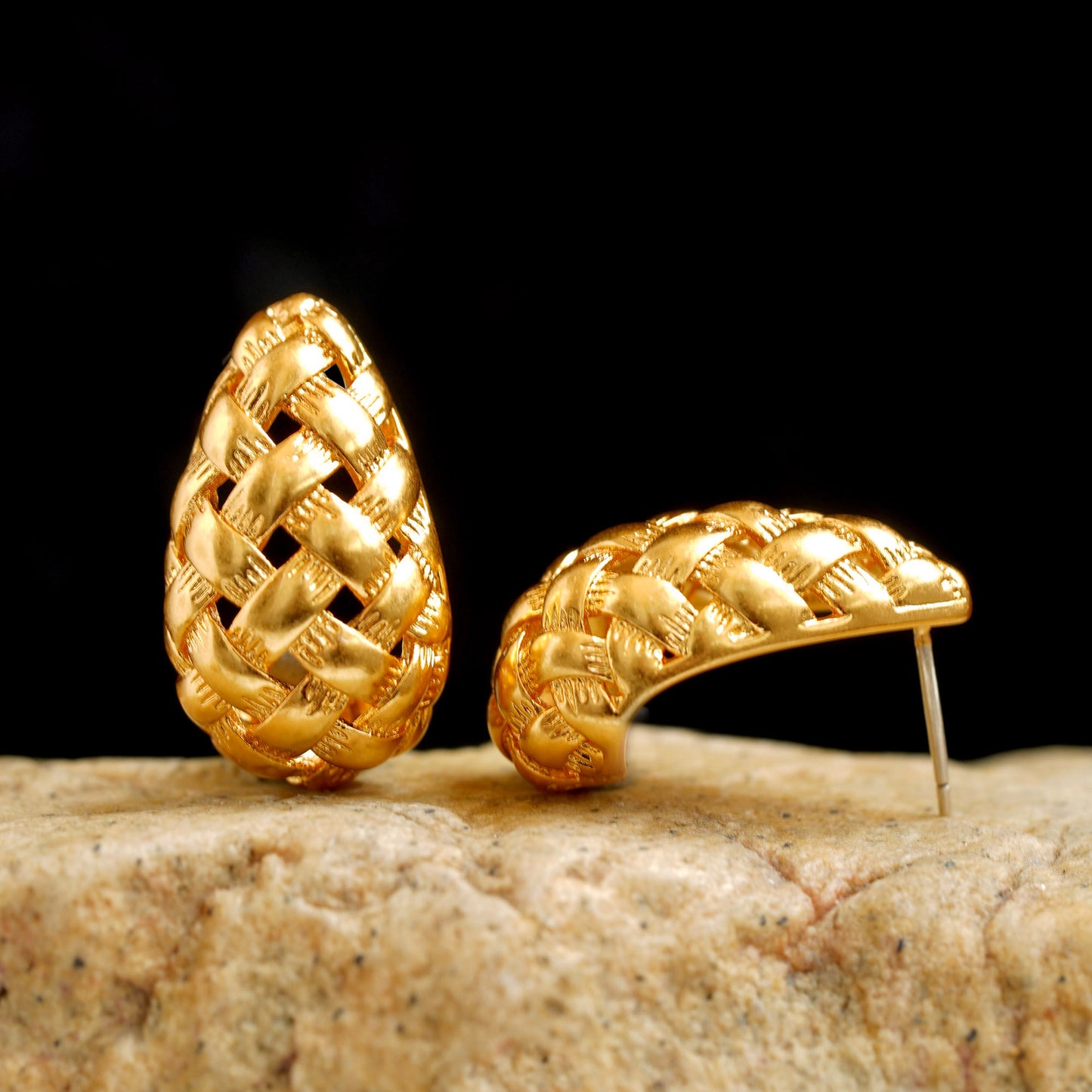 14K Gold Woven Alloy Drop Earring