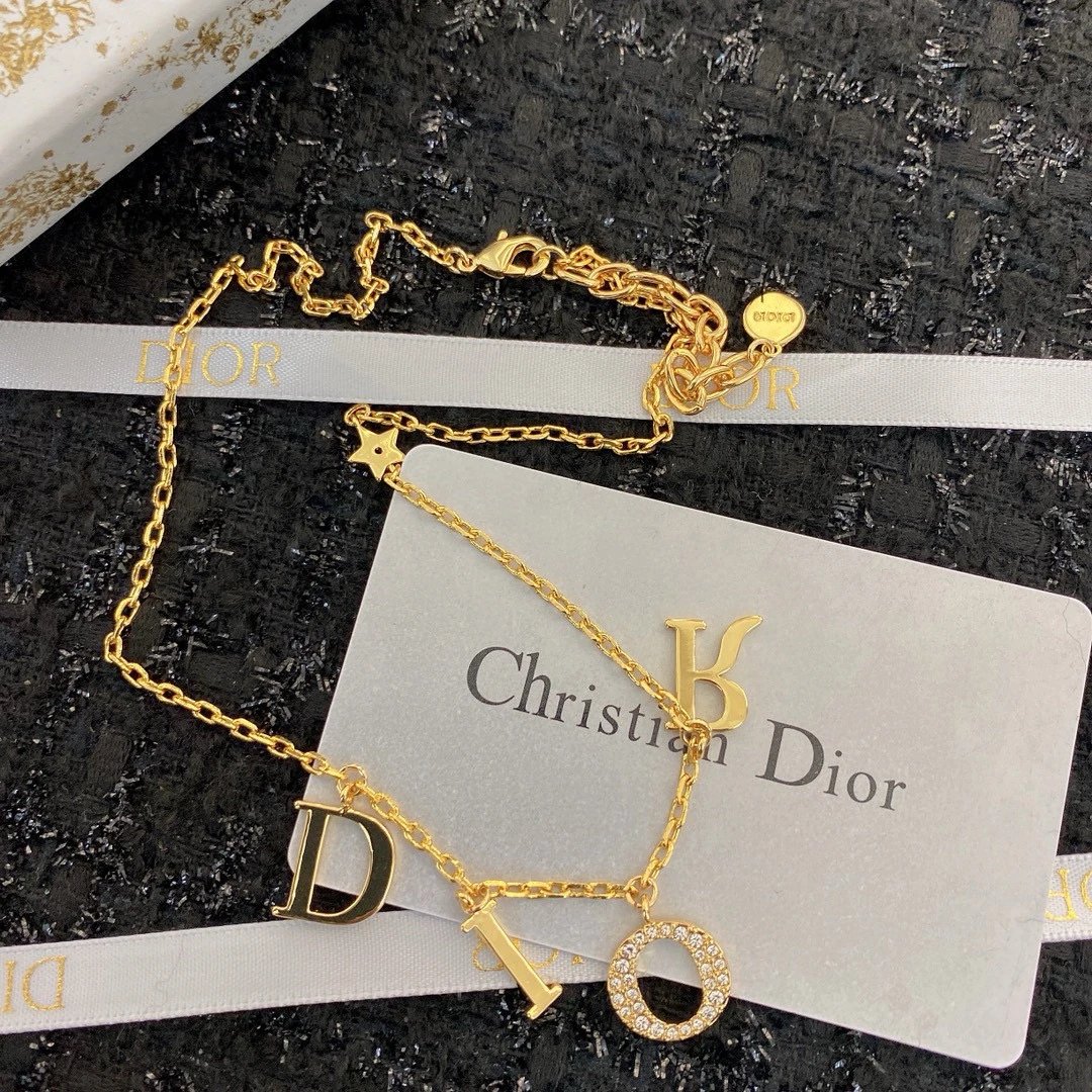 D gold rhinestone letter pendant short necklace brass lady jewelry