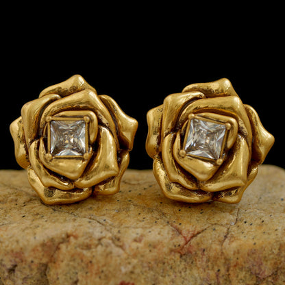 Vintage Royal Style Flower Earrings