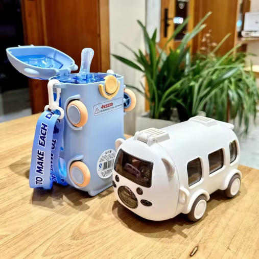 Portable Water Cup in Bus Shape™