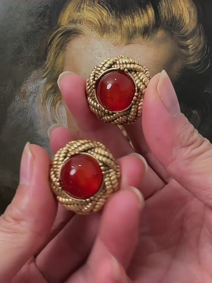 Stunning  gold clip on earrings